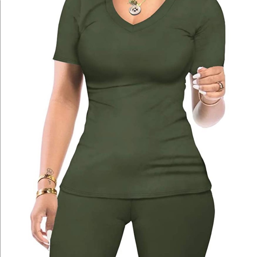 Two piece army green lounge set - S boutique